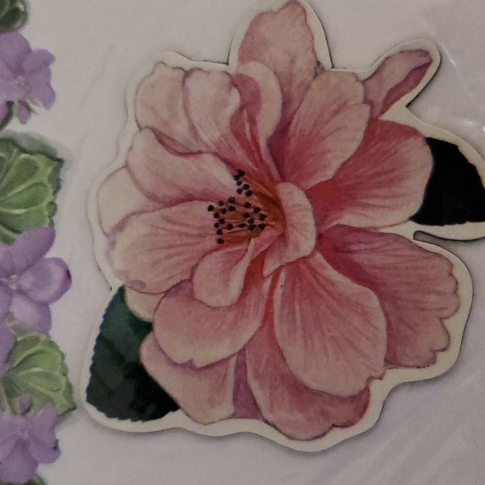 Rose Embossed Note Paper - Picture 4 of 6